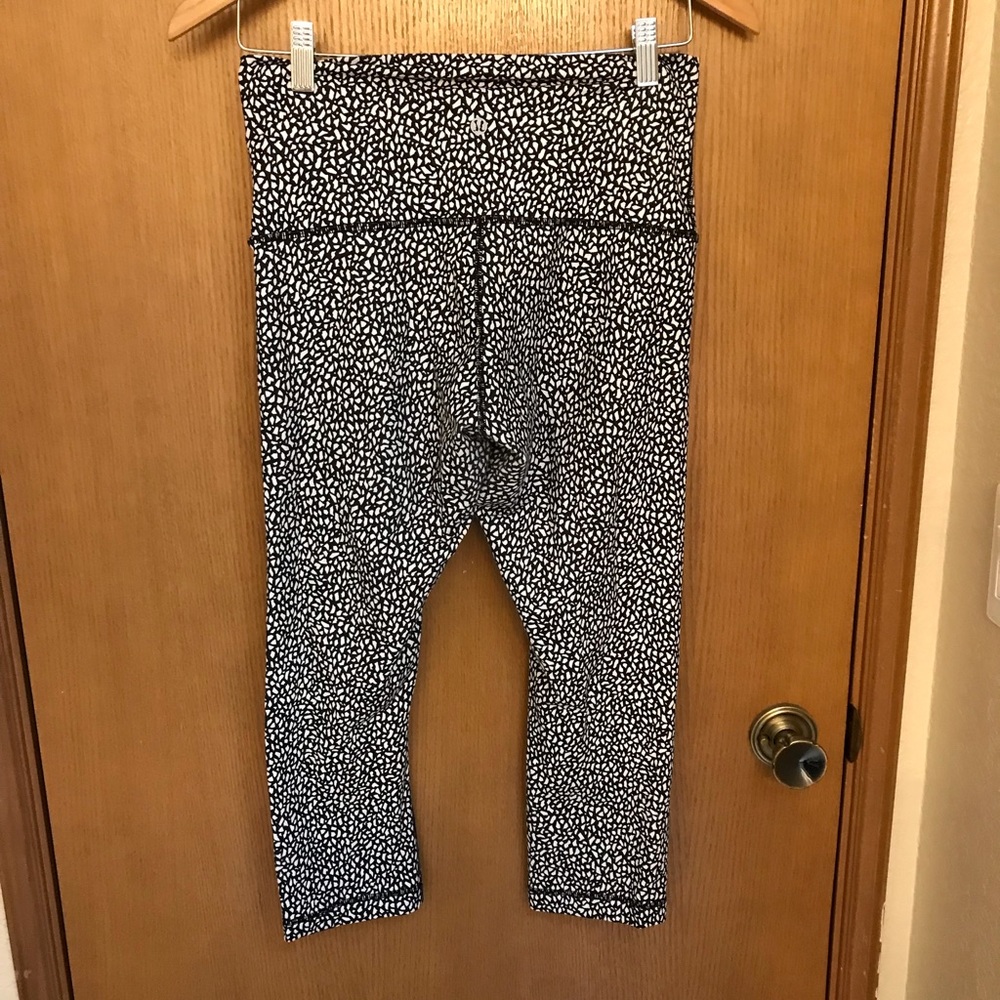 Lululemon crop leggings